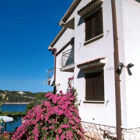 Apartman Marija II Omišalj Екстериор снимка
