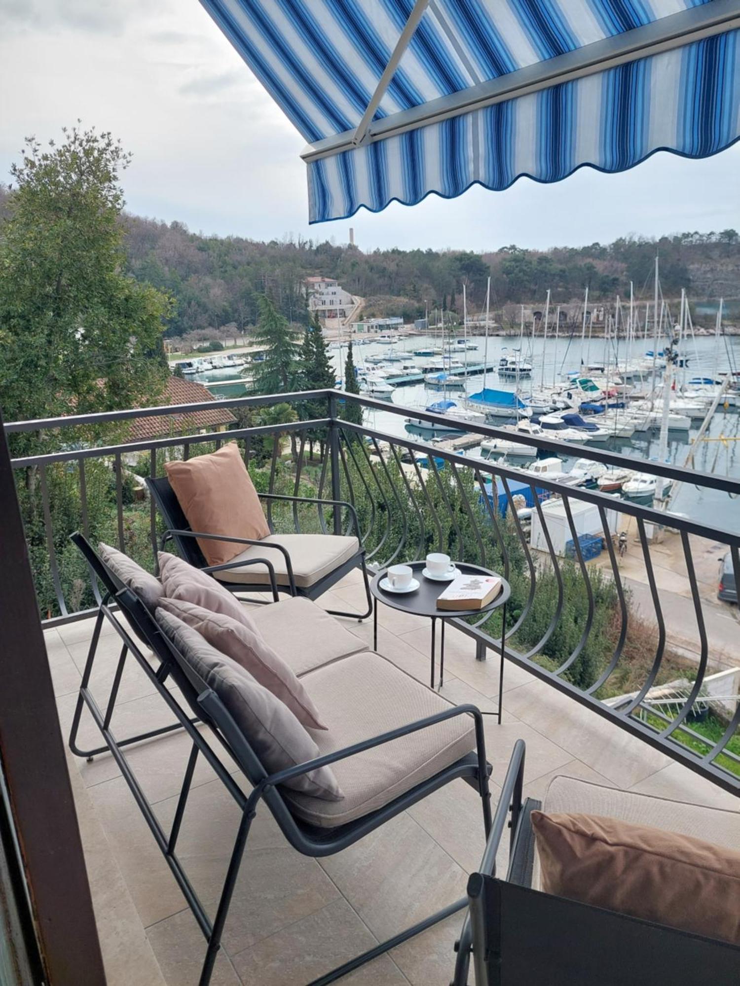 Apartman Marija II Omišalj Екстериор снимка