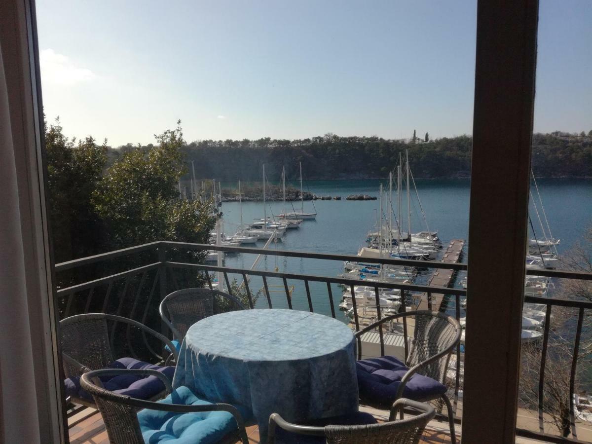 Apartman Marija II Omišalj Екстериор снимка