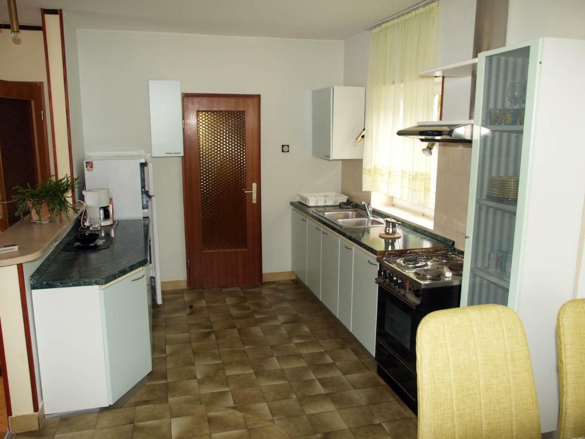 Apartman Marija II Omišalj Екстериор снимка